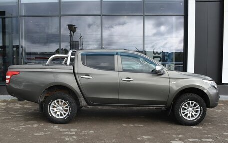 Mitsubishi L200 IV рестайлинг, 2015 год, 1 400 000 рублей, 4 фотография