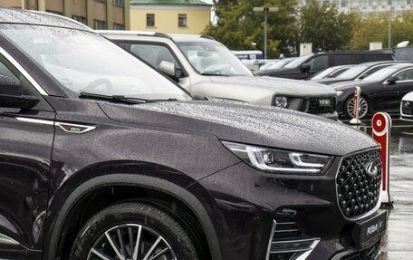 Chery Tiggo 8 Pro, 2022 год, 1 925 000 рублей, 28 фотография