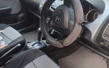 Honda Fit III, 2002 год, 450 000 рублей, 5 фотография