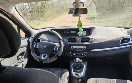 Renault Scenic III, 2011 год, 720 000 рублей, 11 фотография