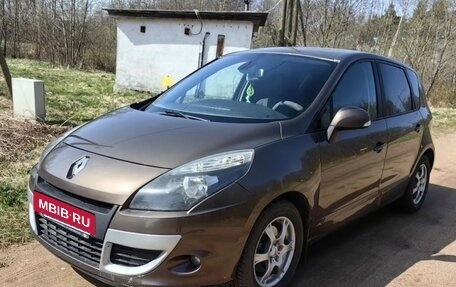 Renault Scenic III, 2011 год, 720 000 рублей, 7 фотография