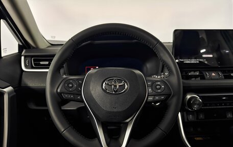 Toyota RAV4, 2024 год, 4 390 000 рублей, 22 фотография