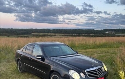 Mercedes-Benz E-Класс, 2004 год, 700 000 рублей, 1 фотография