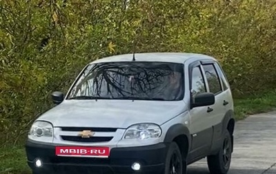 Chevrolet Niva I рестайлинг, 2012 год, 340 000 рублей, 1 фотография