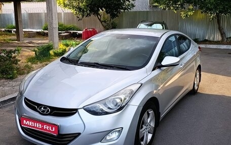 Hyundai Elantra V, 2012 год, 890 000 рублей, 1 фотография