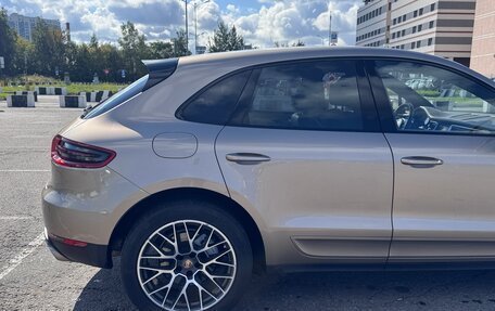 Porsche Macan I рестайлинг, 2015 год, 3 300 000 рублей, 4 фотография