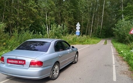 Hyundai Sonata IV рестайлинг, 2004 год, 300 000 рублей, 3 фотография