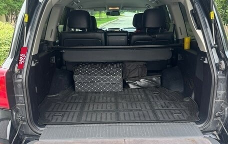 Toyota Land Cruiser 200, 2015 год, 4 100 000 рублей, 6 фотография