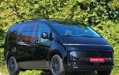 Hyundai Staria, 2023 год, 4 990 000 рублей, 1 фотография