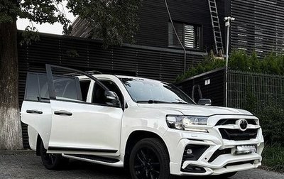 Toyota Land Cruiser 200, 2018 год, 7 000 000 рублей, 1 фотография