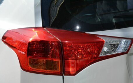 Toyota RAV4, 2013 год, 2 799 000 рублей, 10 фотография