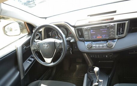 Toyota RAV4, 2013 год, 2 799 000 рублей, 18 фотография