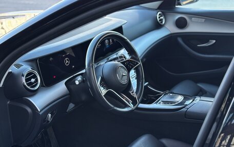 Mercedes-Benz E-Класс, 2021 год, 2 655 000 рублей, 26 фотография