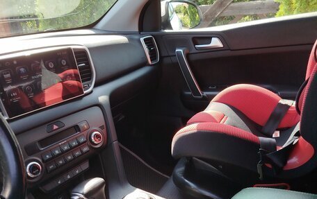 KIA Sportage IV рестайлинг, 2021 год, 2 400 000 рублей, 7 фотография