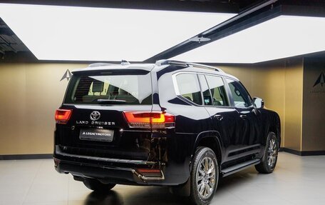 Toyota Land Cruiser, 2025 год, 12 700 000 рублей, 2 фотография