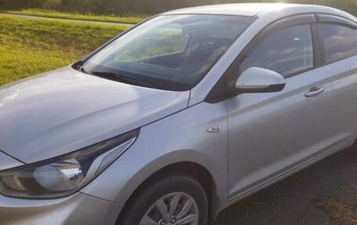 Hyundai Solaris II рестайлинг, 2017 год, 940 000 рублей, 1 фотография