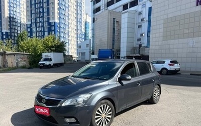 KIA cee'd I рестайлинг, 2010 год, 695 000 рублей, 1 фотография