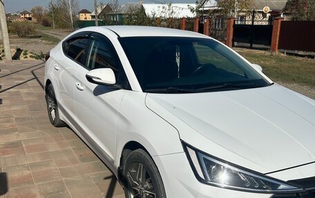 Hyundai Elantra VI рестайлинг, 2019 год, 1 550 000 рублей, 2 фотография