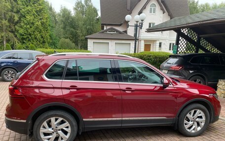 Volkswagen Tiguan II, 2021 год, 2 750 000 рублей, 5 фотография