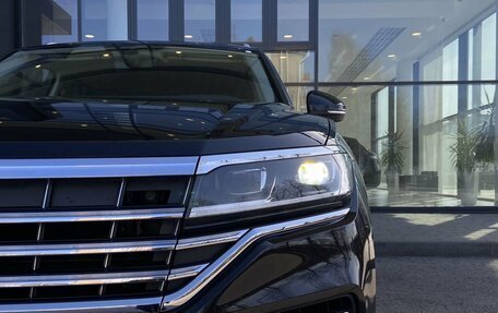 Volkswagen Touareg III, 2018 год, 4 440 000 рублей, 9 фотография