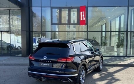 Volkswagen Touareg III, 2018 год, 4 440 000 рублей, 5 фотография