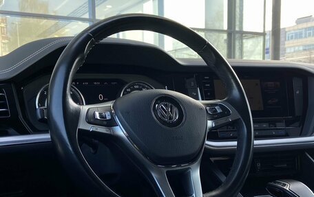 Volkswagen Touareg III, 2018 год, 4 440 000 рублей, 17 фотография