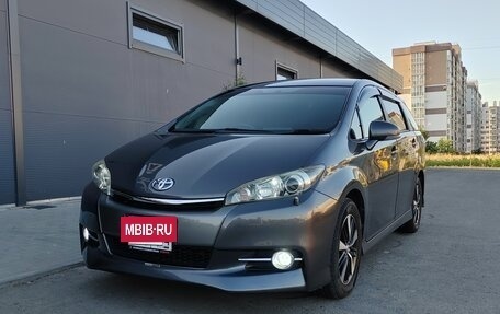 Toyota Wish II, 2012 год, 1 650 000 рублей, 8 фотография