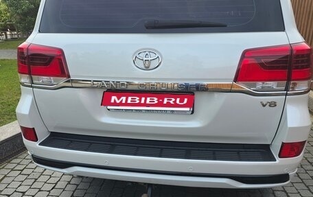 Toyota Land Cruiser 200, 2016 год, 5 700 000 рублей, 13 фотография