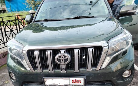 Toyota Land Cruiser Prado 150 рестайлинг 2, 2014 год, 2 950 000 рублей, 4 фотография