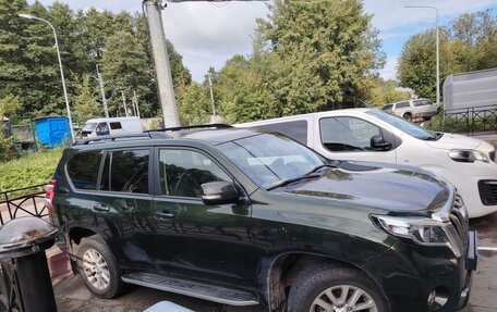 Toyota Land Cruiser Prado 150 рестайлинг 2, 2014 год, 2 950 000 рублей, 6 фотография