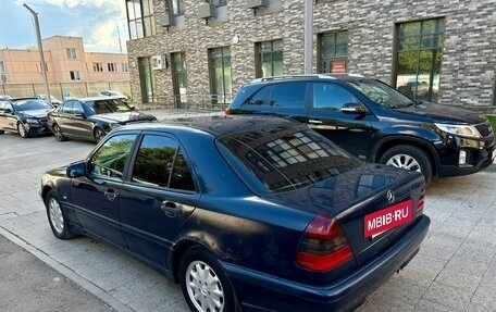 Mercedes-Benz C-Класс, 2000 год, 165 000 рублей, 3 фотография