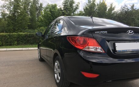 Hyundai Solaris II рестайлинг, 2011 год, 630 000 рублей, 8 фотография