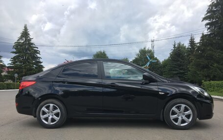Hyundai Solaris II рестайлинг, 2011 год, 630 000 рублей, 4 фотография