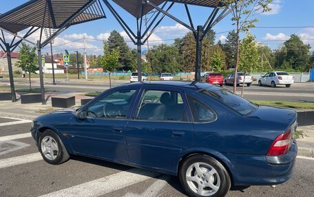 Opel Vectra B рестайлинг, 1998 год, 300 000 рублей, 2 фотография