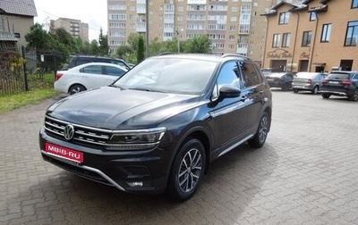 Volkswagen Tiguan II, 2019 год, 3 390 000 рублей, 1 фотография