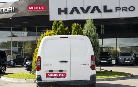 Peugeot Partner II рестайлинг 2, 2016 год, 755 000 рублей, 3 фотография