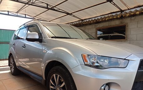 Mitsubishi Outlander III рестайлинг 3, 2011 год, 1 150 000 рублей, 7 фотография