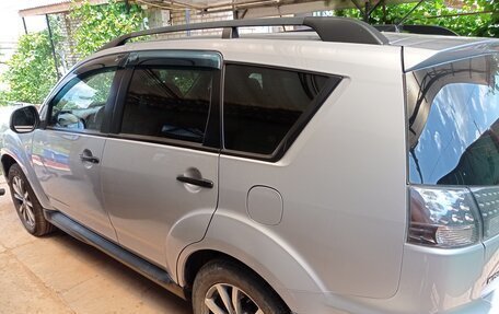 Mitsubishi Outlander III рестайлинг 3, 2011 год, 1 150 000 рублей, 9 фотография