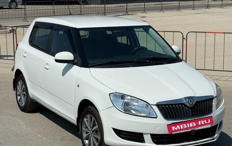 Skoda Fabia II, 2011 год, 597 000 рублей, 4 фотография