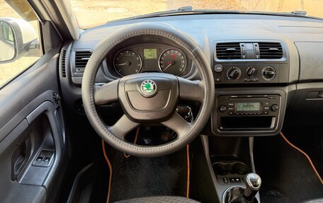 Skoda Fabia II, 2011 год, 597 000 рублей, 30 фотография
