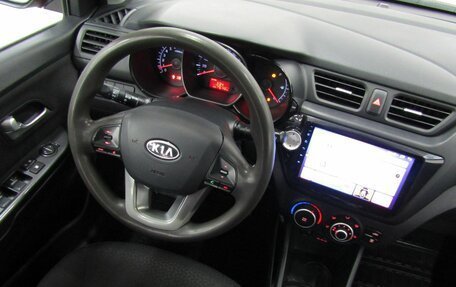 KIA Rio III рестайлинг, 2012 год, 621 000 рублей, 18 фотография