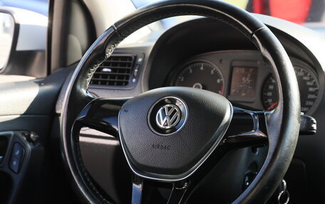 Volkswagen Polo VI (EU Market), 2016 год, 1 126 780 рублей, 21 фотография