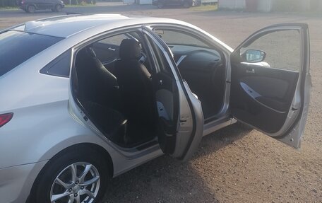 Hyundai Solaris II рестайлинг, 2014 год, 750 000 рублей, 10 фотография