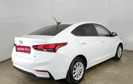 Hyundai Solaris II рестайлинг, 2019 год, 1 399 000 рублей, 5 фотография