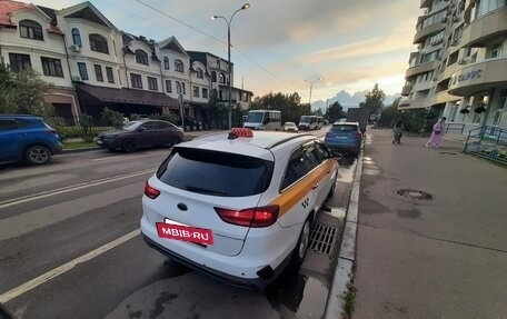 KIA cee'd III, 2019 год, 880 000 рублей, 4 фотография