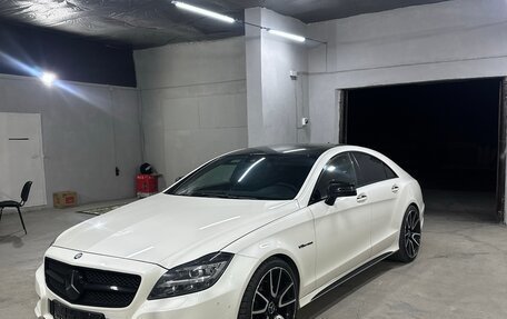 Mercedes-Benz CLS, 2011 год, 2 300 000 рублей, 5 фотография