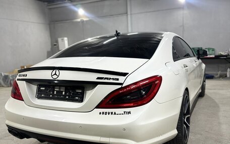 Mercedes-Benz CLS, 2011 год, 2 300 000 рублей, 4 фотография