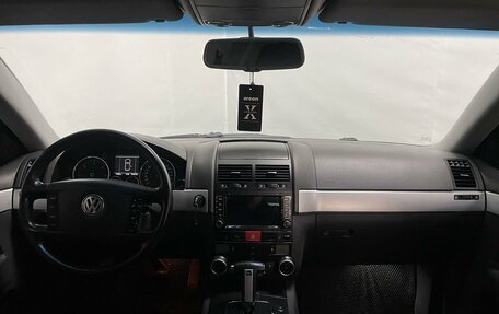 Volkswagen Touareg III, 2005 год, 1 030 000 рублей, 9 фотография