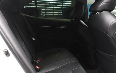 Toyota Camry, 2021 год, 3 349 000 рублей, 13 фотография
