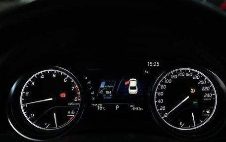 Toyota Camry, 2021 год, 3 349 000 рублей, 22 фотография